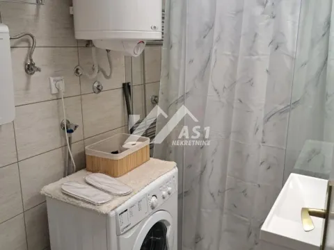 Izdavanje, jednosoban stan, 37m², Liman 1, Novi Sad Sve Podlokacije - image 8
