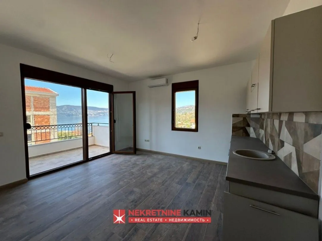 Prodaja, jednosoban stan, 45m², Kumbor, Herceg Novi