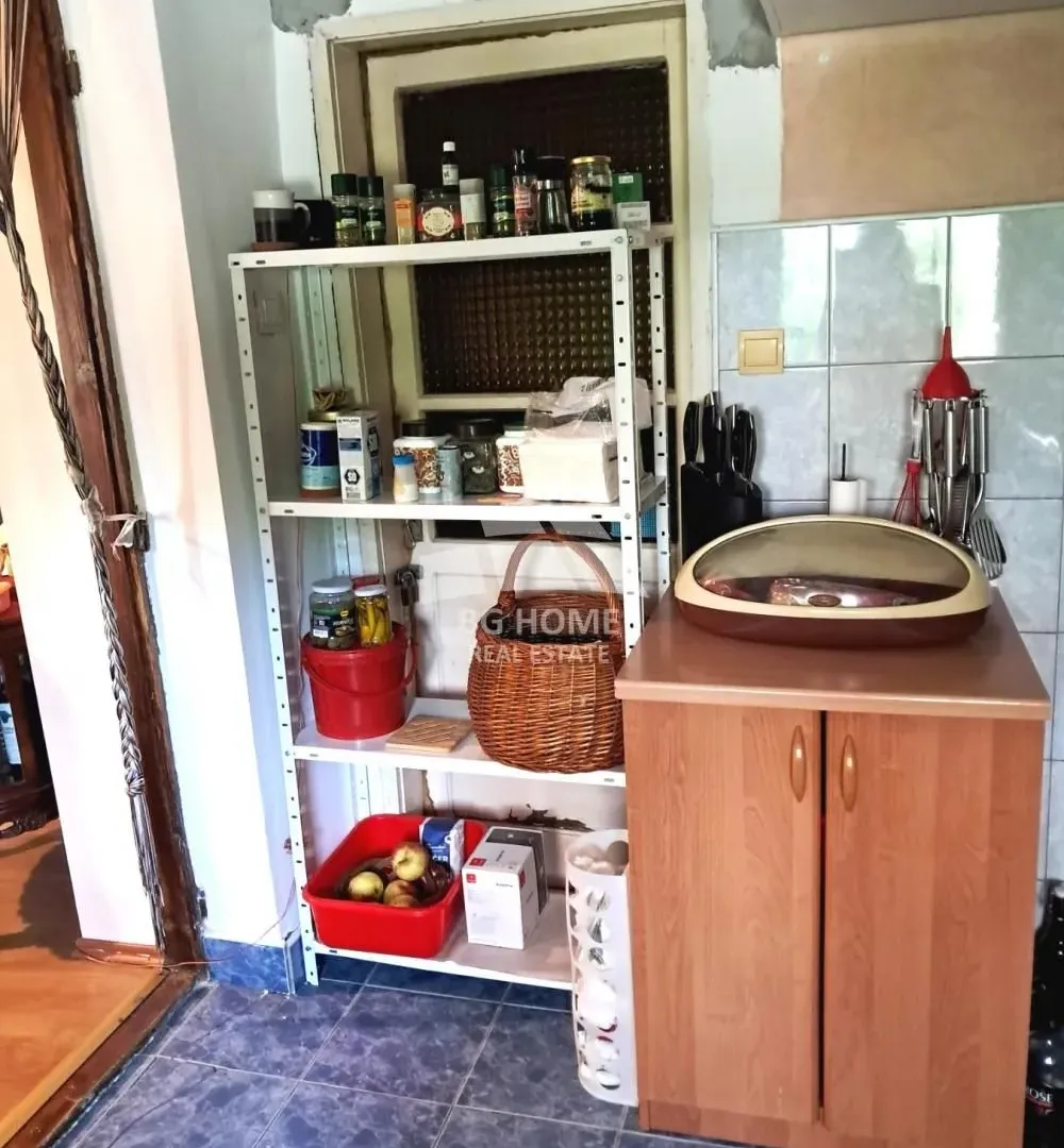 Prodaja, kuća, 52m², Uciteljsko Naselje, Zvezdara Sve Podlokacije