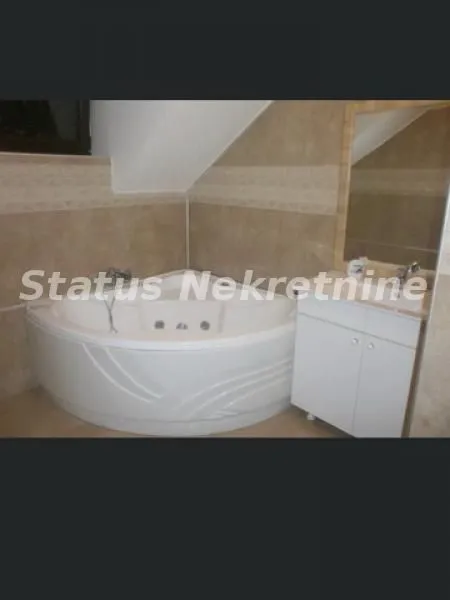 Rent, house, 200m², Adice, Novi Sad Sve Podlokacije