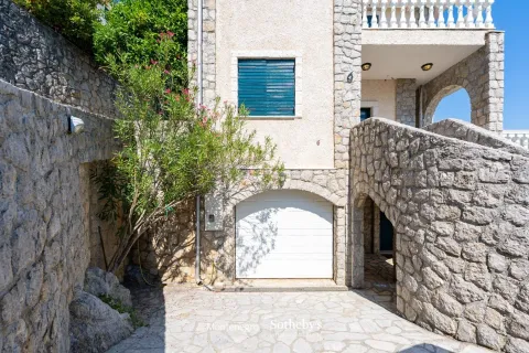 Sale, house, 235m², Kostanjica, Kotor - image 120