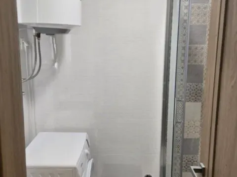 Izdavanje, jednosoban stan, 34m², Podgorica, Crna Gora - image 7