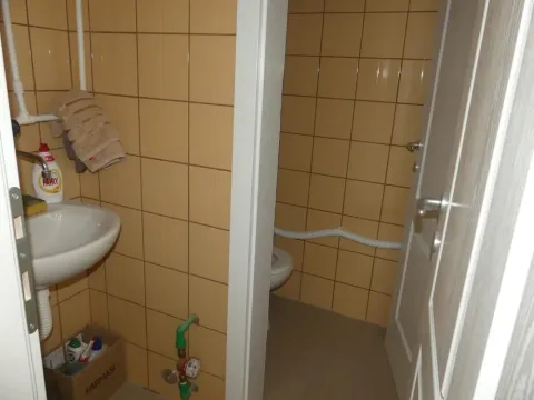 Prodaja, poslovni prostor, 17m², Centar, Jagodina - image 2