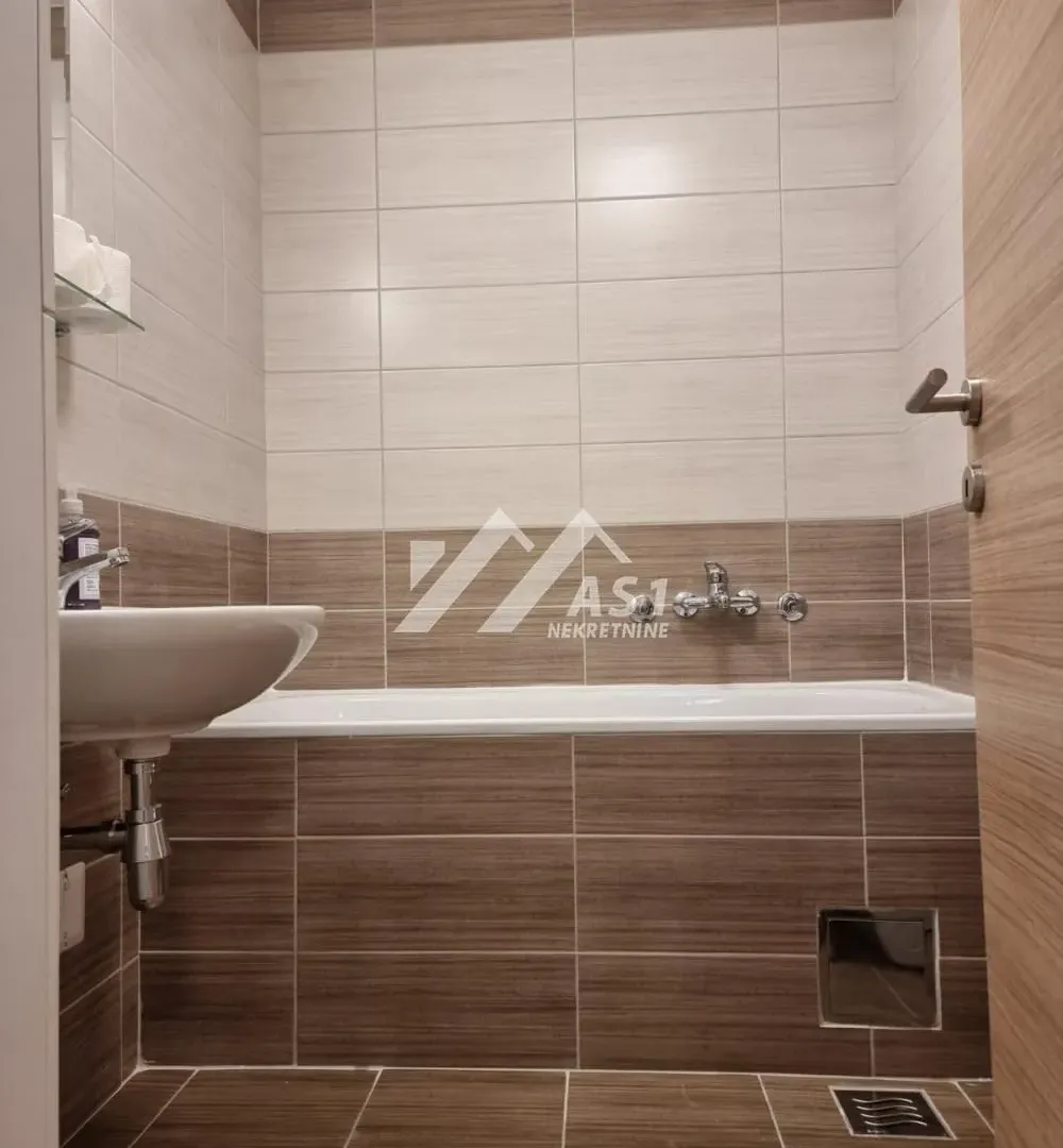 Rent, three bedroom apartment, 61m², Jugovićevo, Novi Sad Sve Podlokacije