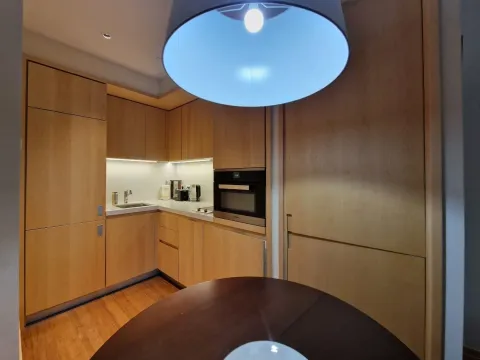 Sale, one bedroom apartment, 80m², Tivat, Crna Gora - image 18