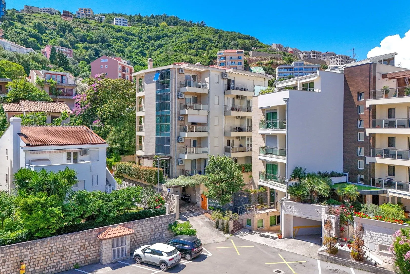 Sale, two bedroom apartment, 75m², Gospoština, Budva