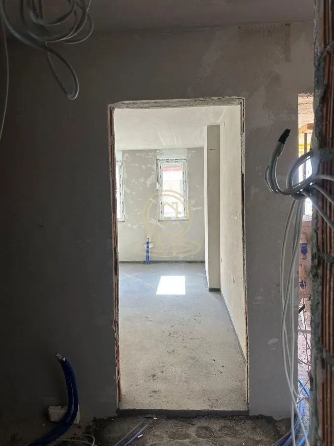 Prodaja, jednosoban stan, 63m², Pantelej, Niš