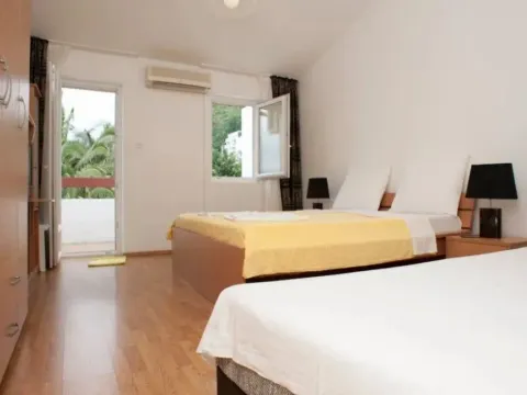 Sale, one bedroom apartment, 43m², Budva, Crna Gora - image 2