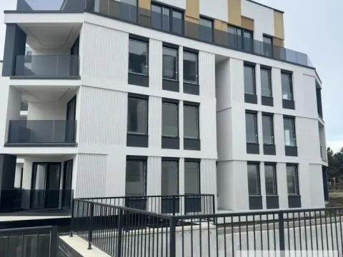 Prodaja, trosoban stan, 85m², Novi Banovci, Stara Pazova - image 10