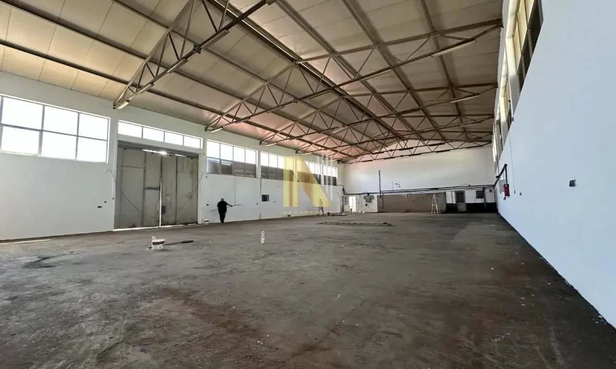 Izdavanje, poslovni prostor, 900m², Veternik, Novi Sad Sve Podlokacije