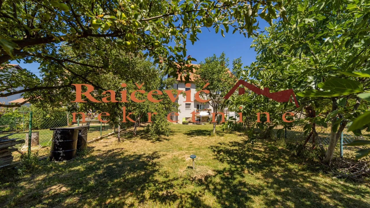 Prodaja, kuća, 220m², Rušanj, Beograd