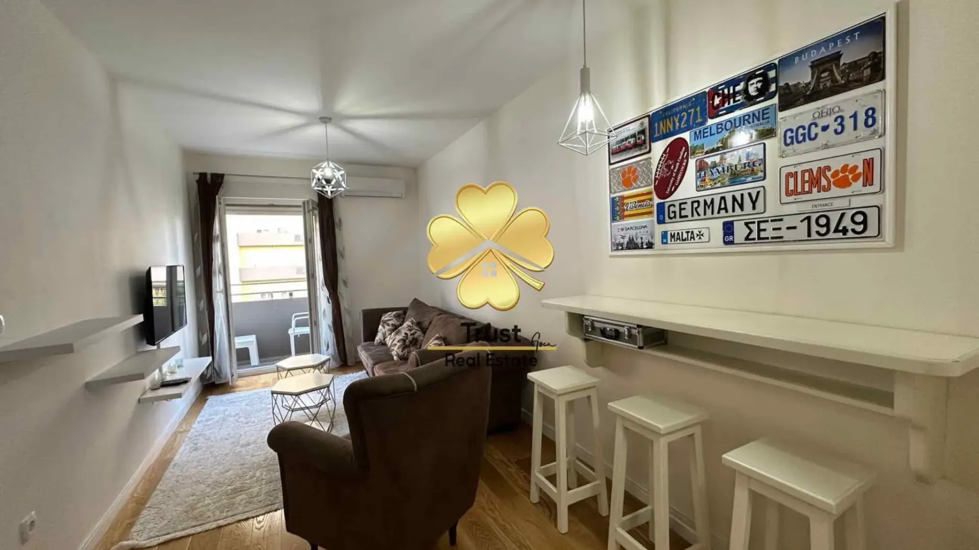 Izdavanje, jednosoban stan, 40m², Central Point, Podgorica