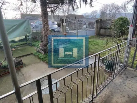 Prodaja, kuća, 72m², Majur, Jagodina - image 8