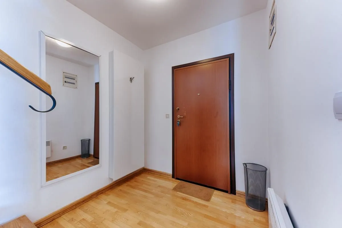 Prodaja, trosoban stan, 139m², Sveti Stefan, Budva