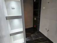 Prodaja, dvosoban stan, 72m², Stari Aerodrom, Podgorica - image 2