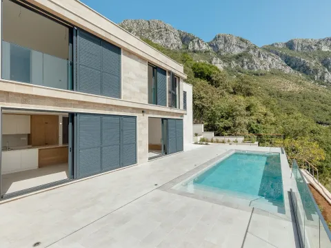 Prodaja, kuća, 250m², Blizikuće, Budva - image 3