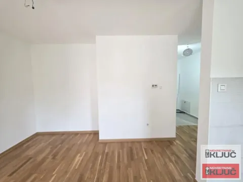 Prodaja, dvosoban stan, 40m², Detelinara, Novi Sad Sve Podlokacije - image 7