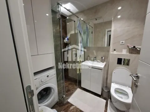 Prodaja, trosoban stan, 72m², Julino Brdo, Beograd - image 12