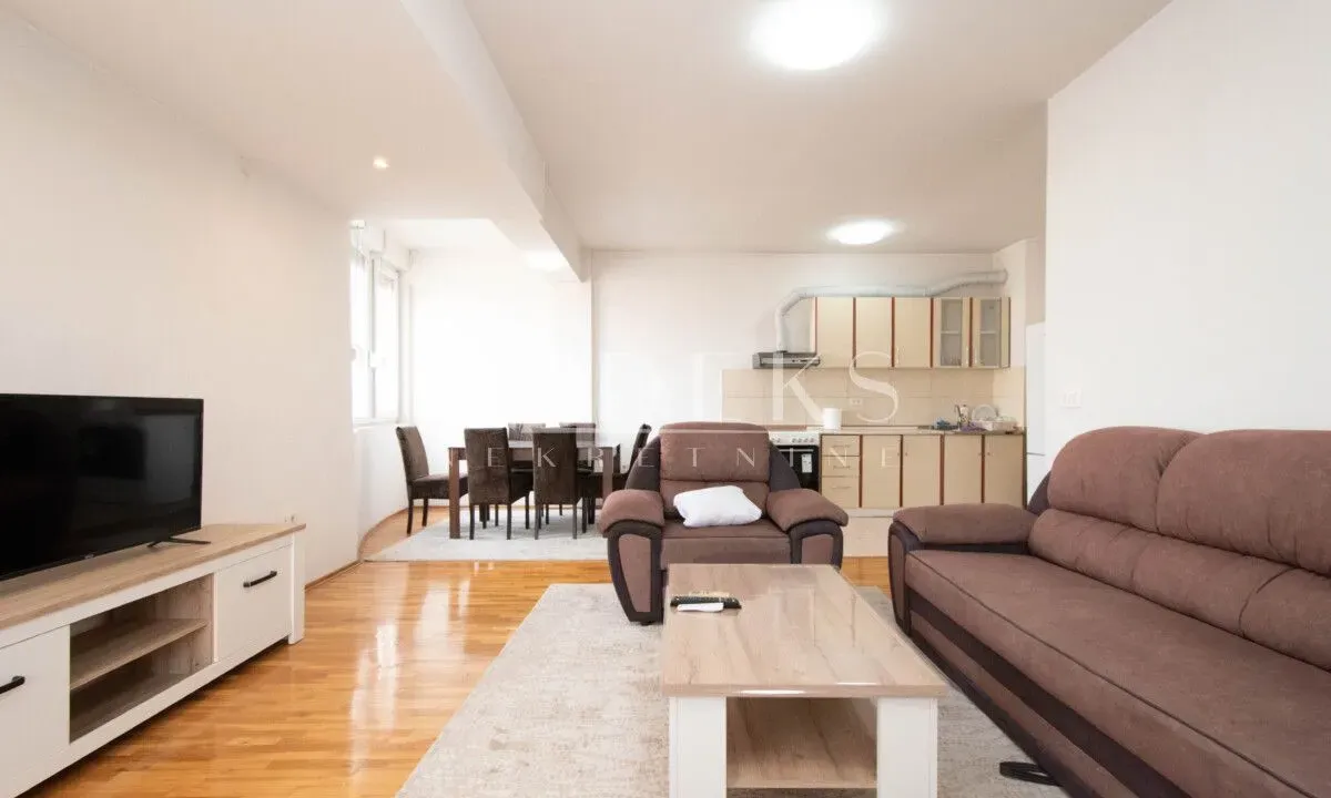 Izdavanje, dvosoban stan, 82m², Zabjelo, Podgorica