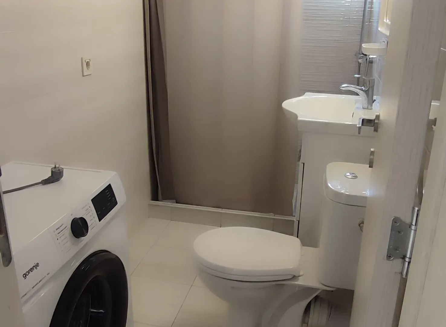 Rent, one bedroom apartment, 44m², Podkošljun, Budva