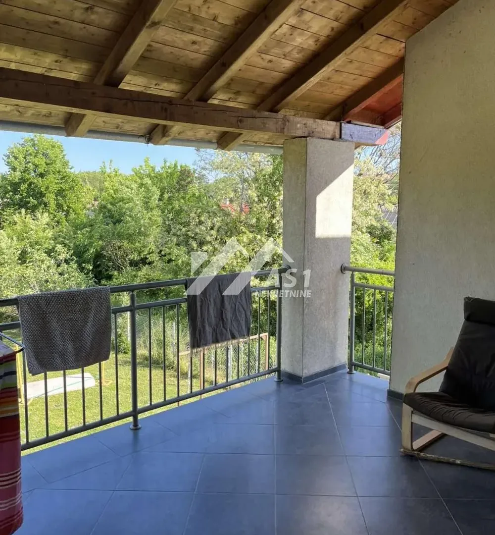 Rent, four bedroom apartment, 120m², Stari Majur, Petrovaradin