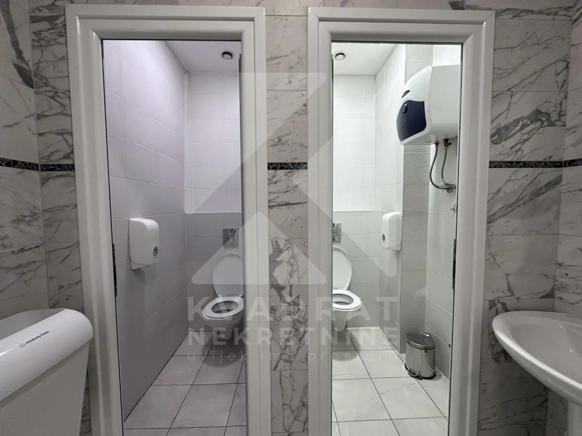 Rent, office space, 362m², Ljubović, Podgorica