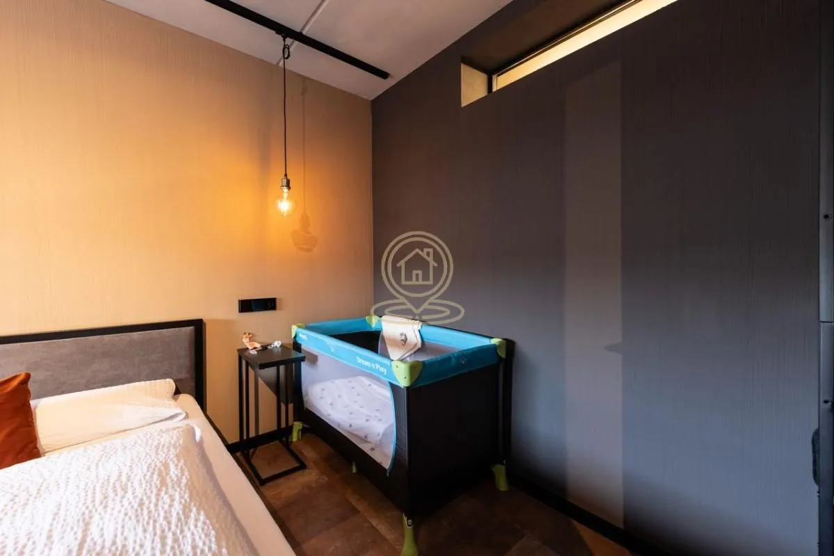 Izdavanje, jednosoban stan, 45m², Spens, Novi Sad Sve Podlokacije