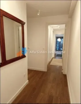 Rent, three bedroom apartment, 99m², Kalenić Pijaca, Vračar Sve Podlokacije - image 13