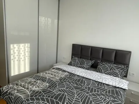 Rent, one bedroom apartment, 44m², Centar, Budva - image 7