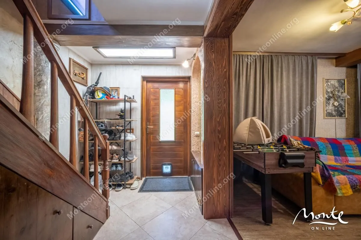 Prodaja, kuća, 130m², Tivat, Crna Gora