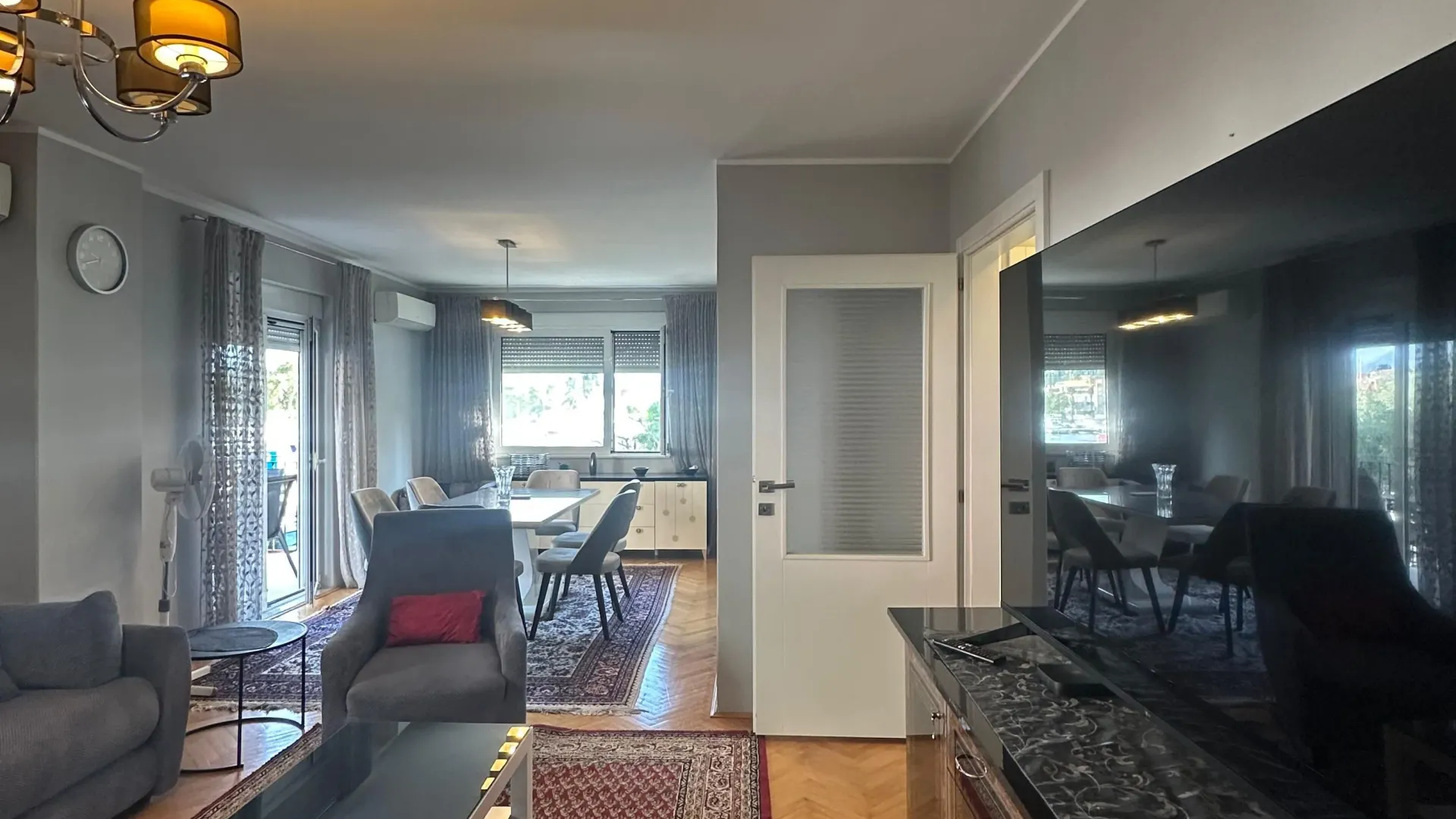 Rent, two bedroom apartment, 85m², Centar, Tivat
