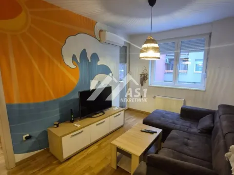 Izdavanje, dvosoban stan, 45m², Rotkvarija, Novi Sad Sve Podlokacije - image 2