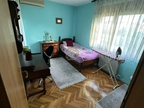 Izdavanje, kuća, 150m², Zabjelo, Podgorica - image 12