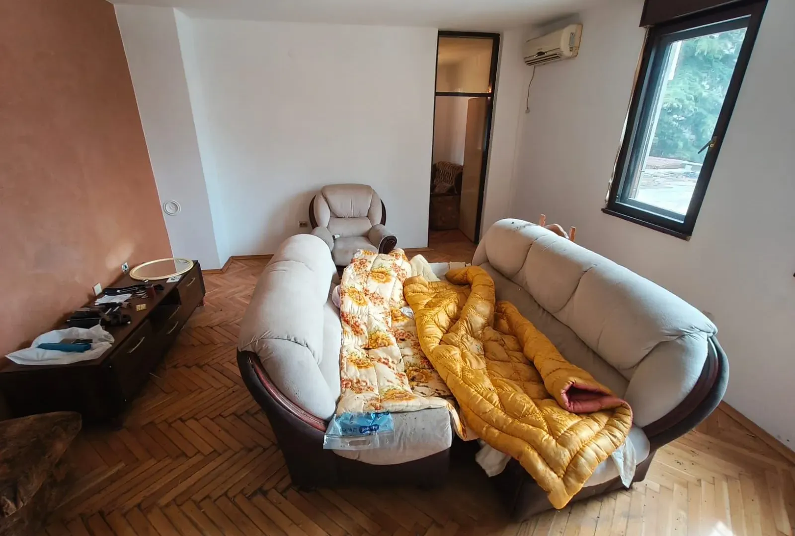 Prodaja, trosoban stan, 100m², Blok 6, Podgorica