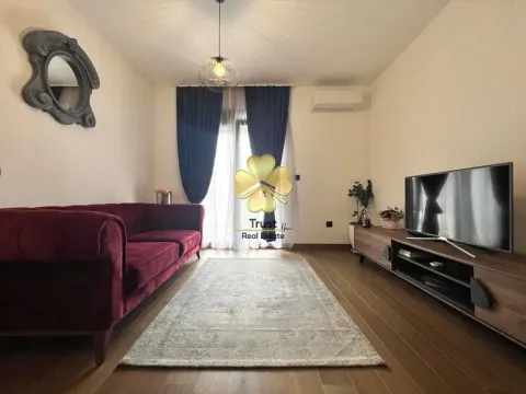 Izdavanje, dvosoban stan, 70m², Ljubović, Podgorica
