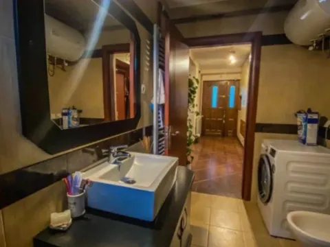 Sale, house, 210m², Donja Gorica, Podgorica - image 9