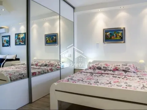Rent, one bedroom apartment, 45m², Banovo Brdo, Beograd - image 2