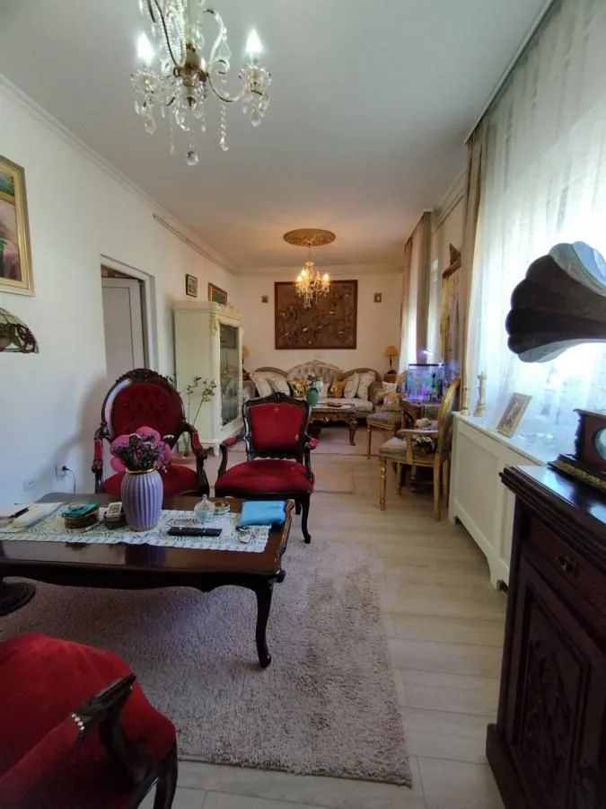Prodaja, kuća, 160m², Levač, Jagodina