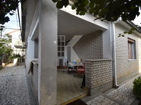 Prodaja, kuća, 230m², Masline, Podgorica - image 5