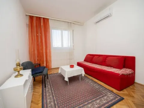 Sale, two bedroom apartment, 71m², Tuški Put, Podgorica - image 6