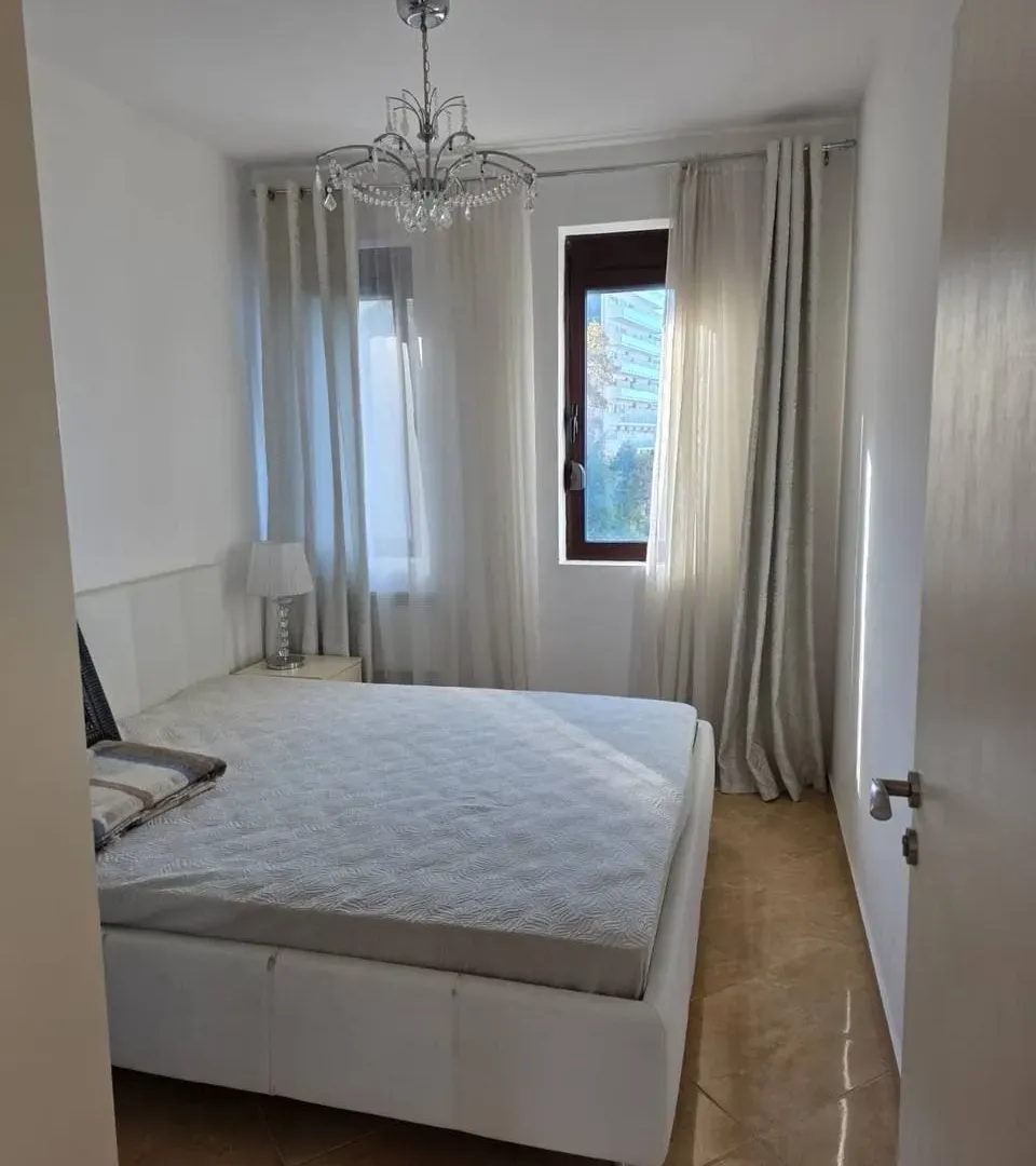 Prodaja, jednosoban stan, 45m², Rafailovići, Budva