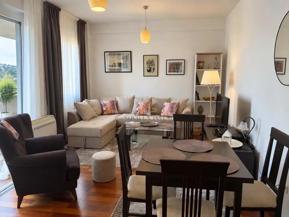 Izdavanje, jednosoban stan, 45m², Gorica C, Podgorica