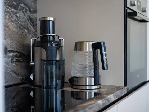 Izdavanje, jednosoban stan, 144m², Krašići, Tivat - image 39