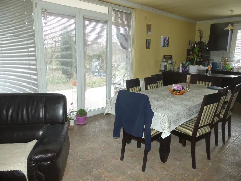 Prodaja, kuća, 113m², Ribare, Jagodina
