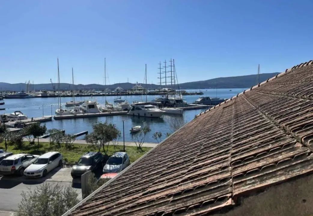 Prodaja, kuća, 105m², Donja Lastva, Tivat