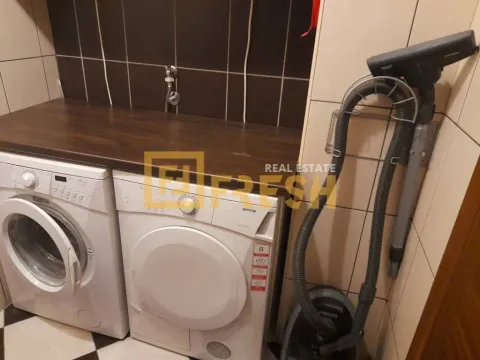 Izdavanje, trosoban stan, 93m², City Kvart, Podgorica - image 20