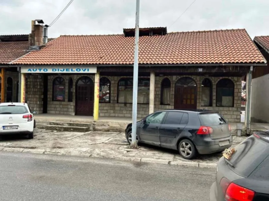 Prodaja, poslovni prostor, 168m², Pljevlja, Crna Gora