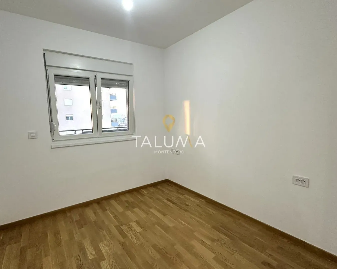 Izdavanje, jednosoban stan, 46m², Stari Aerodrom, Podgorica