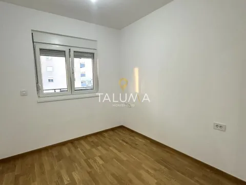 Izdavanje, jednosoban stan, 46m², Stari Aerodrom, Podgorica - image 5