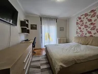 Izdavanje, trosoban stan, 89m², Centar, Novi Sad - image 5